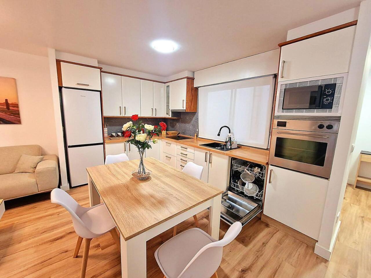 Apartamento Ave 比戈 外观 照片